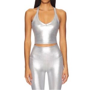 Beyond Yoga On The Up Cropped Tank Top in Liquid Silver